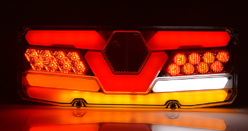 светотехника Hella для грузовиков